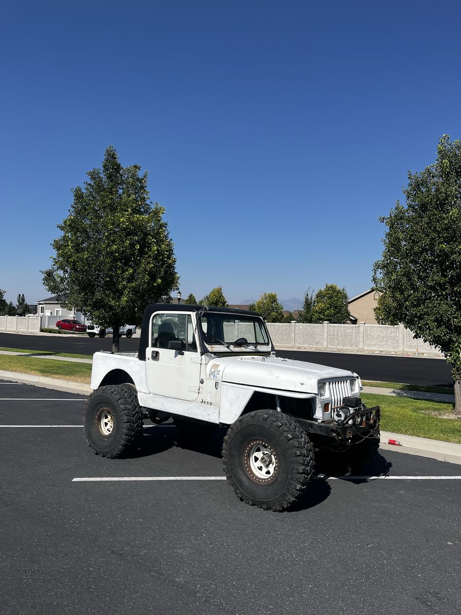 1991 Jeep Wrangler YJ Crawler