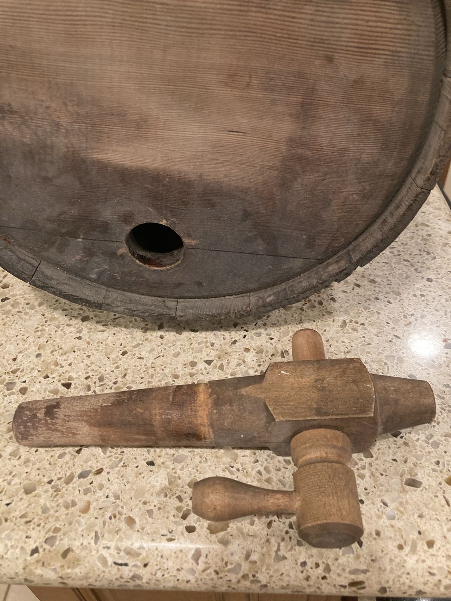 Main image 7