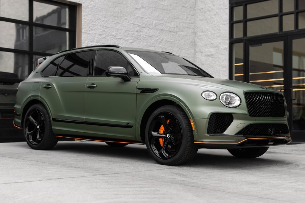 2025 Bentley Bentayga S Black Edition