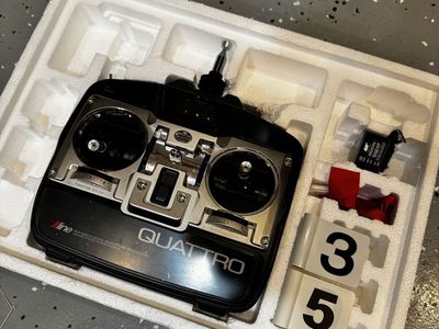 JR QUATTRO 6-Channel 72MHz FM RC Transmitter & R610M Micro Receiver - BRAND NEW