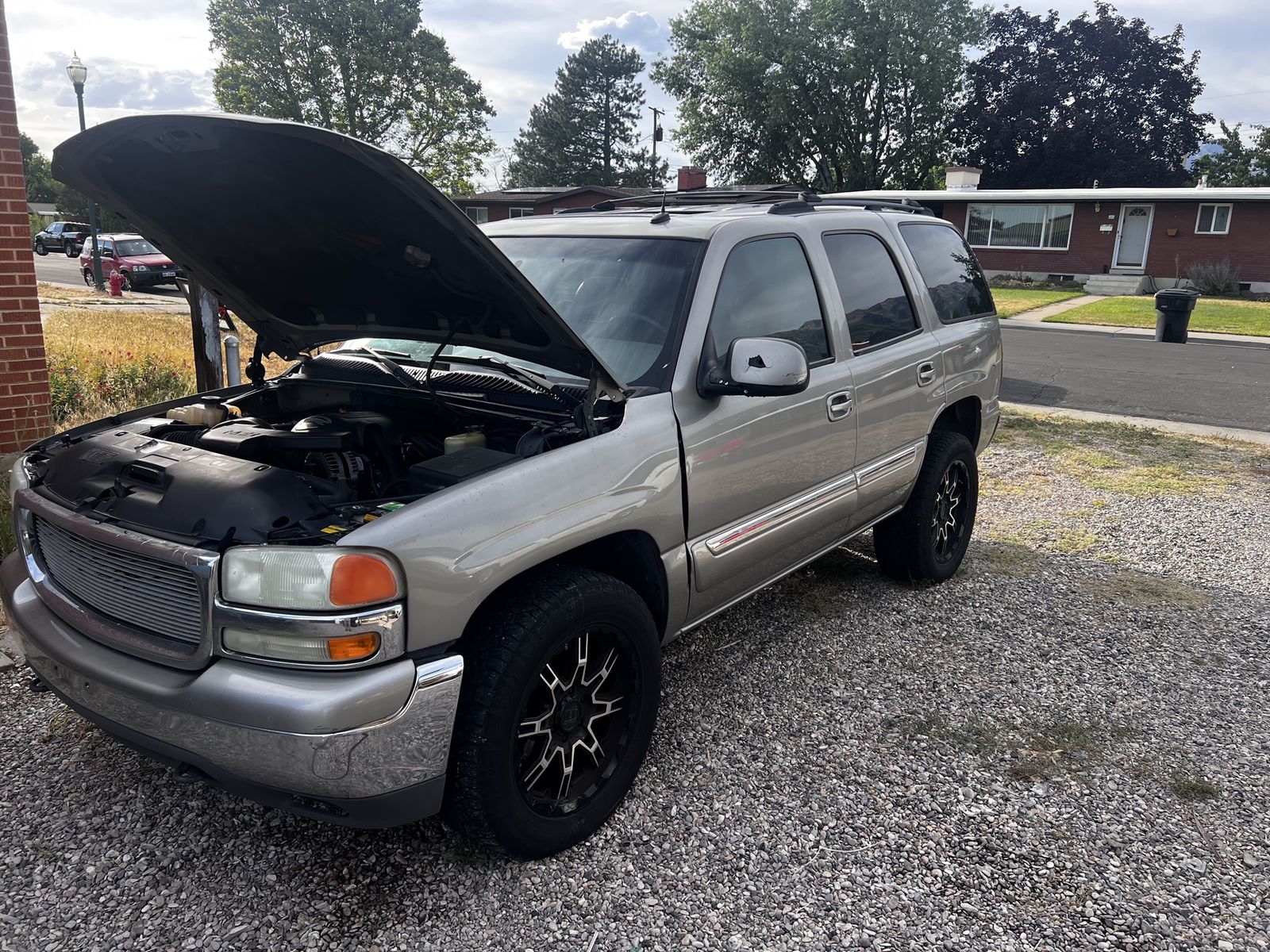 2002 GMC Yukon SLT