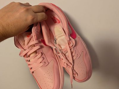 Mens Size 12.5 Pink Nike shoes