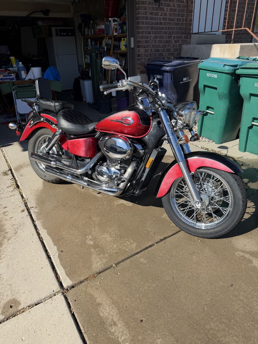 2003 Honda shadow VT750 ACE