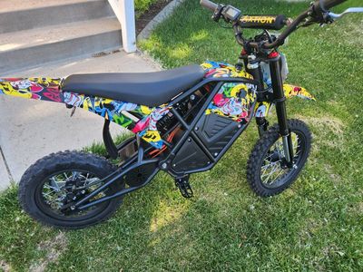 XTIONland Electric Dirt Bike -