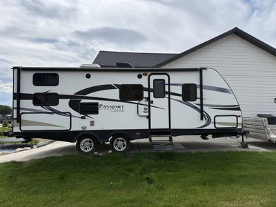 2016 Keystone Passport Ultralite Grand Touring 2400 BHWE