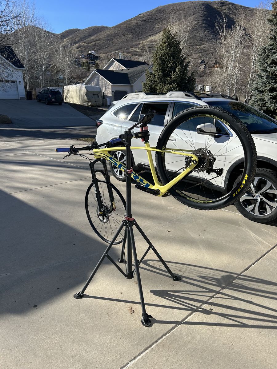 2023 Spry Mountain Bike