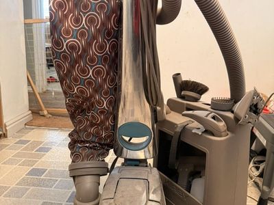 Complete Kirby Sentria ll Vaccum Set W Shampooer