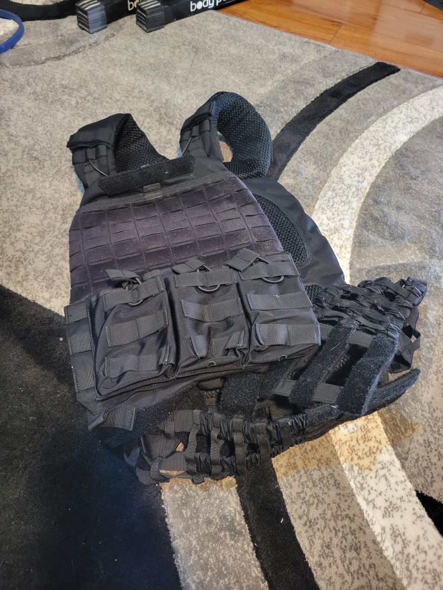 5.11 Tactech Plate Carrier/Weight Vest and Tactical Molle Mag Pouch