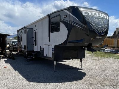 2016 Heartland Cyclone 4113
