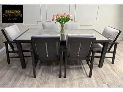 MODERN OUTDOOR DINING PATIO SET WE OFFER DELIVERY