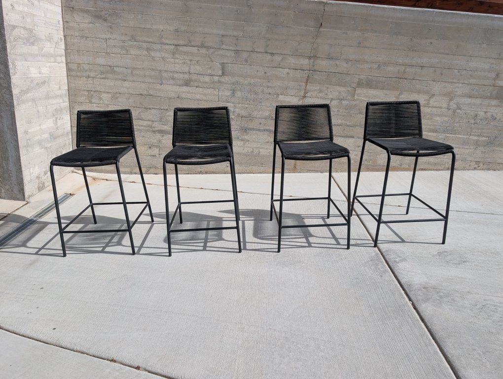 4 Zina Outdoor Counter Stools