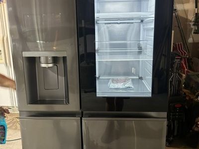 LG Model LRSOS2706D - Like New