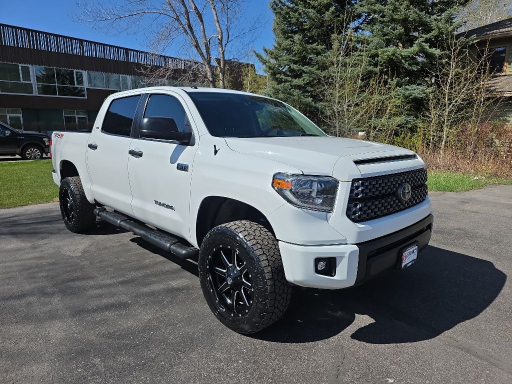 2018 Toyota Tundra SR5