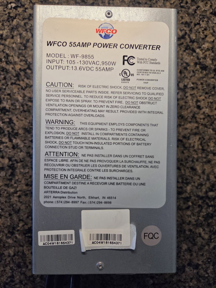 WFCO WF 9800 Series 55 amp converter/charger