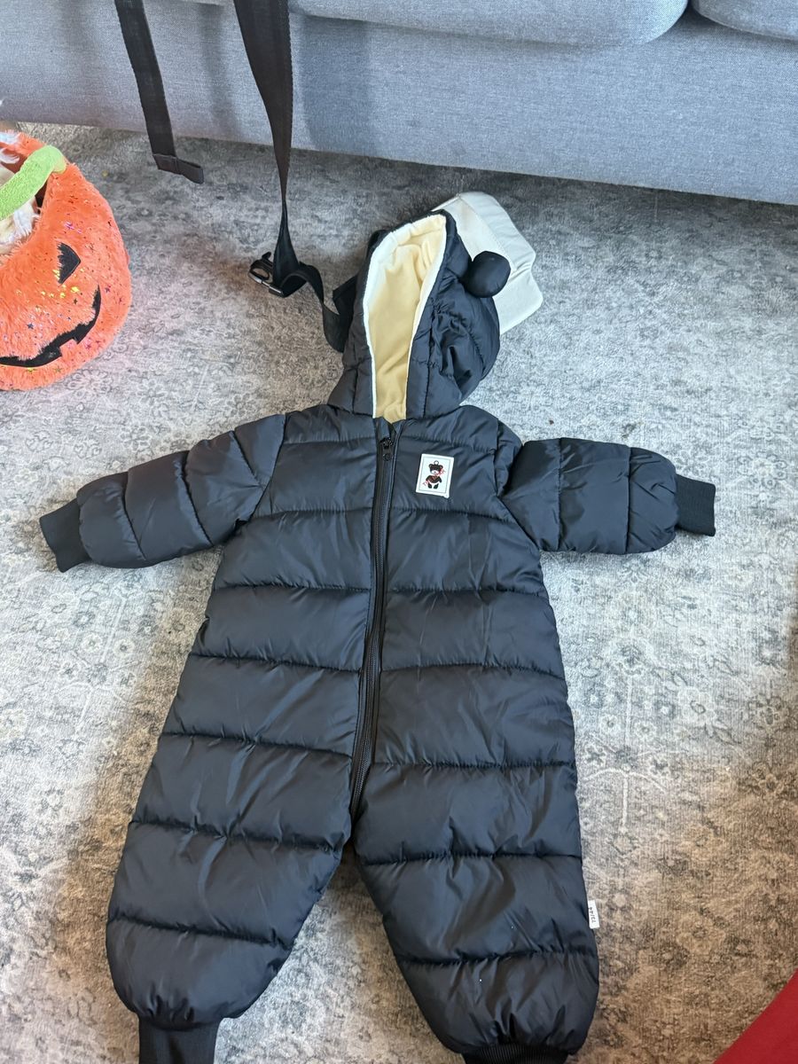 Unbranded Black Puffer Baby Snowsuit with Hood and Fleece Lining (73/44)