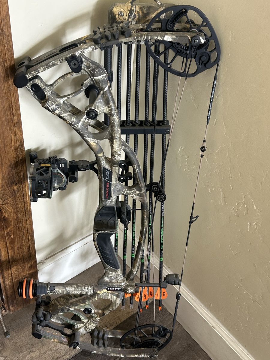 Hoyt Carbon RX-4 Compound bow