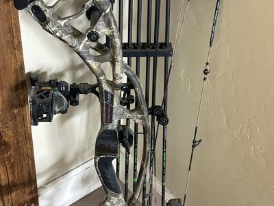 Hoyt Carbon RX-4 Compound bow