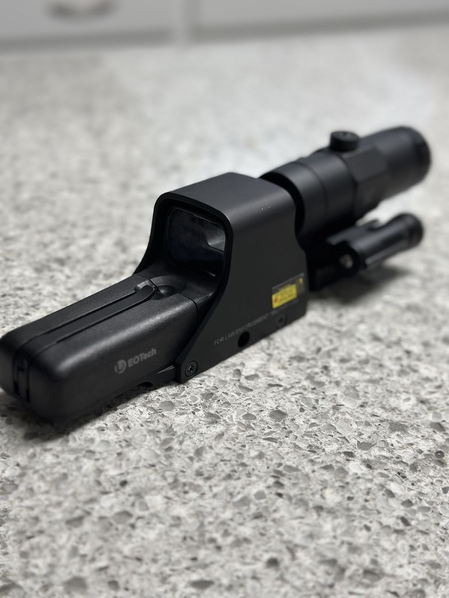 EoTech Holigraphic Sight + Vortex 3x Magnifier