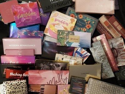 Large Makeup Lot: KAB Cosmetics, PÜR, Iconic London Palettes, Lip Kits, & More (New/Sealed)