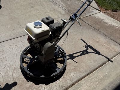 2024 tomahawk 24” edger concrete power Trowel with pan