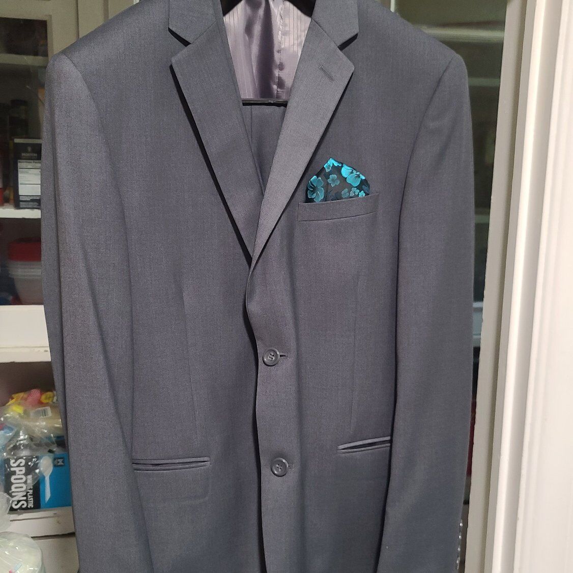 Men 40R 34W Mr. Mac's 3 Piece Suite + Tie/Square