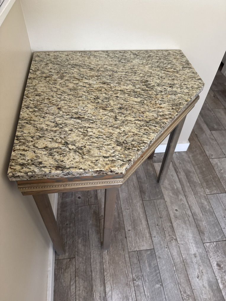 Marbel Corner Table