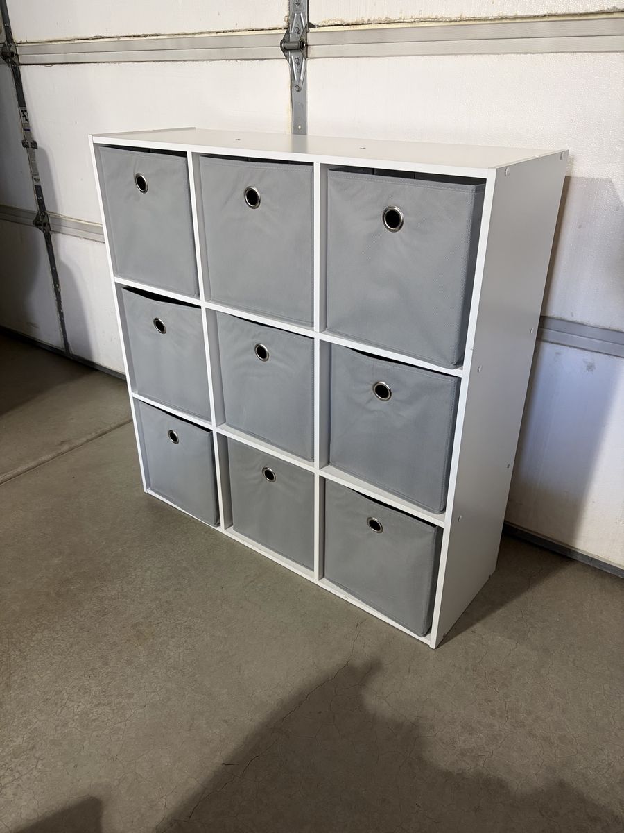 White 9-Cube Organizer Storage Shelf with Grey Fabric Drawers