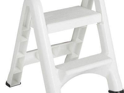 New Rubbermaid EZ Step Folding 2-Step Stool.