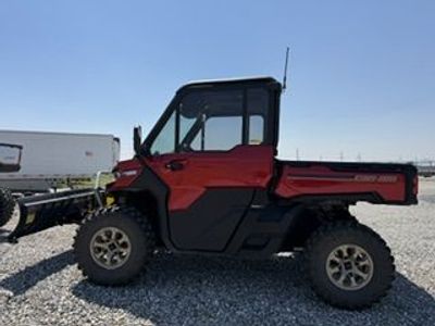 2025 Can-Am Defender Limited HD10