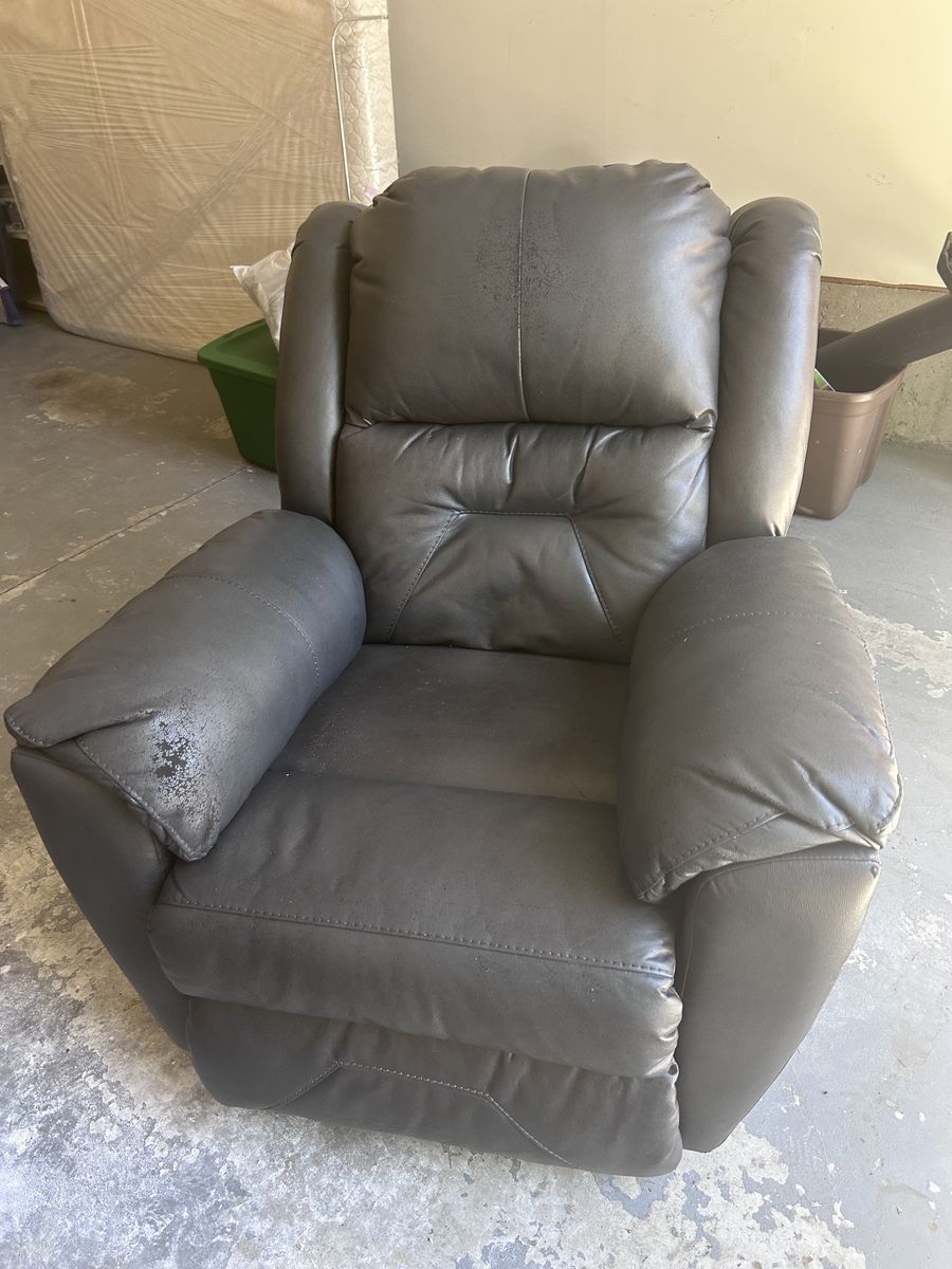 FREE easy chair
