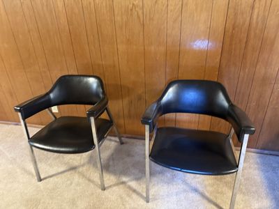 Vintage Mid-Century Modern Black Set of 2 Armchairs with Chrome Frame