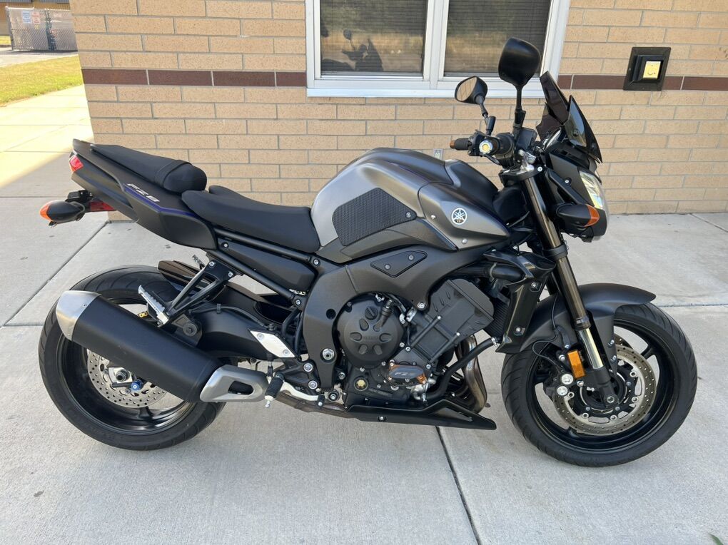 2013 Yamaha FZ8