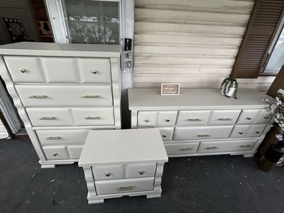 3 piece Dresser Set