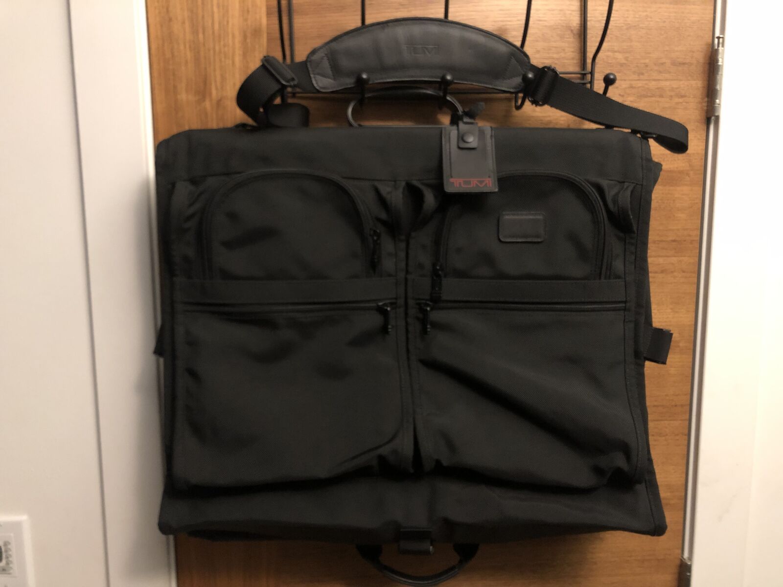 TUMI 231D3 Bi Fold Garment Suit Dress Shoulder Luggage Bag