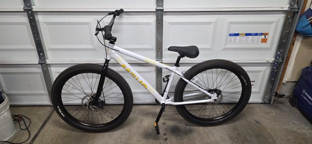 CREW STREET CRUISER. 27.5 tires