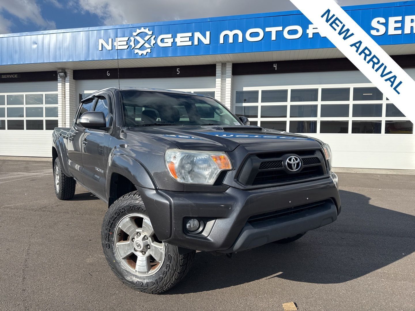 2015 TOYOTA TACOMA V6