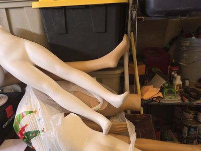 3 mannequins, 2y, 5Y , adult.