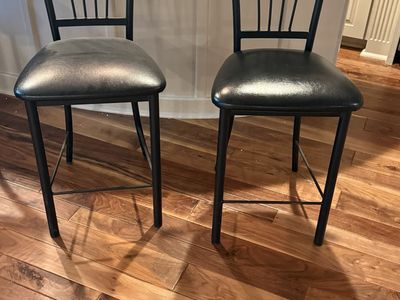 Set of 2 Counter Height Bar Stools — Like New — $75