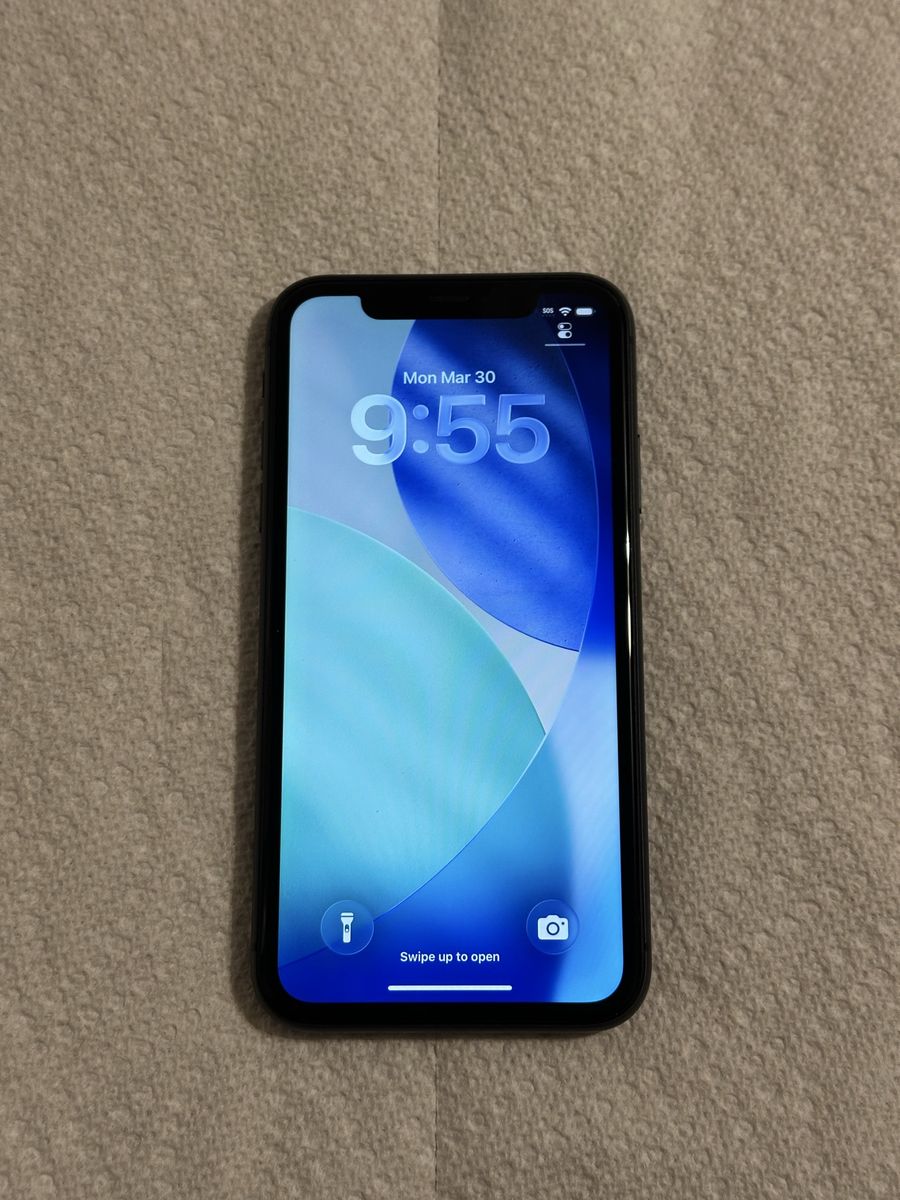 iPhone 11 (Unlocked)