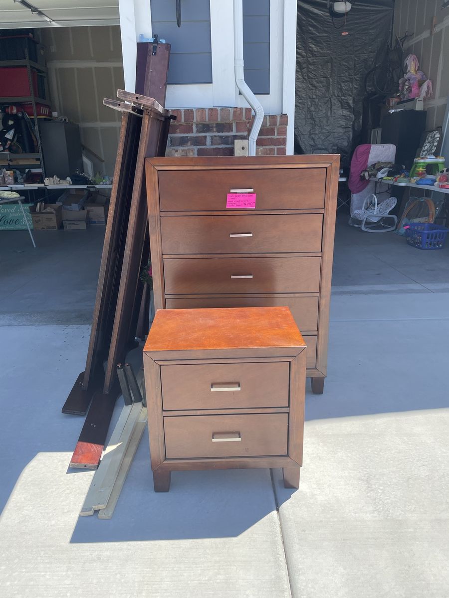 Full Size Bedroom Set with Tall Dresser and Nightstand in Dark Wood