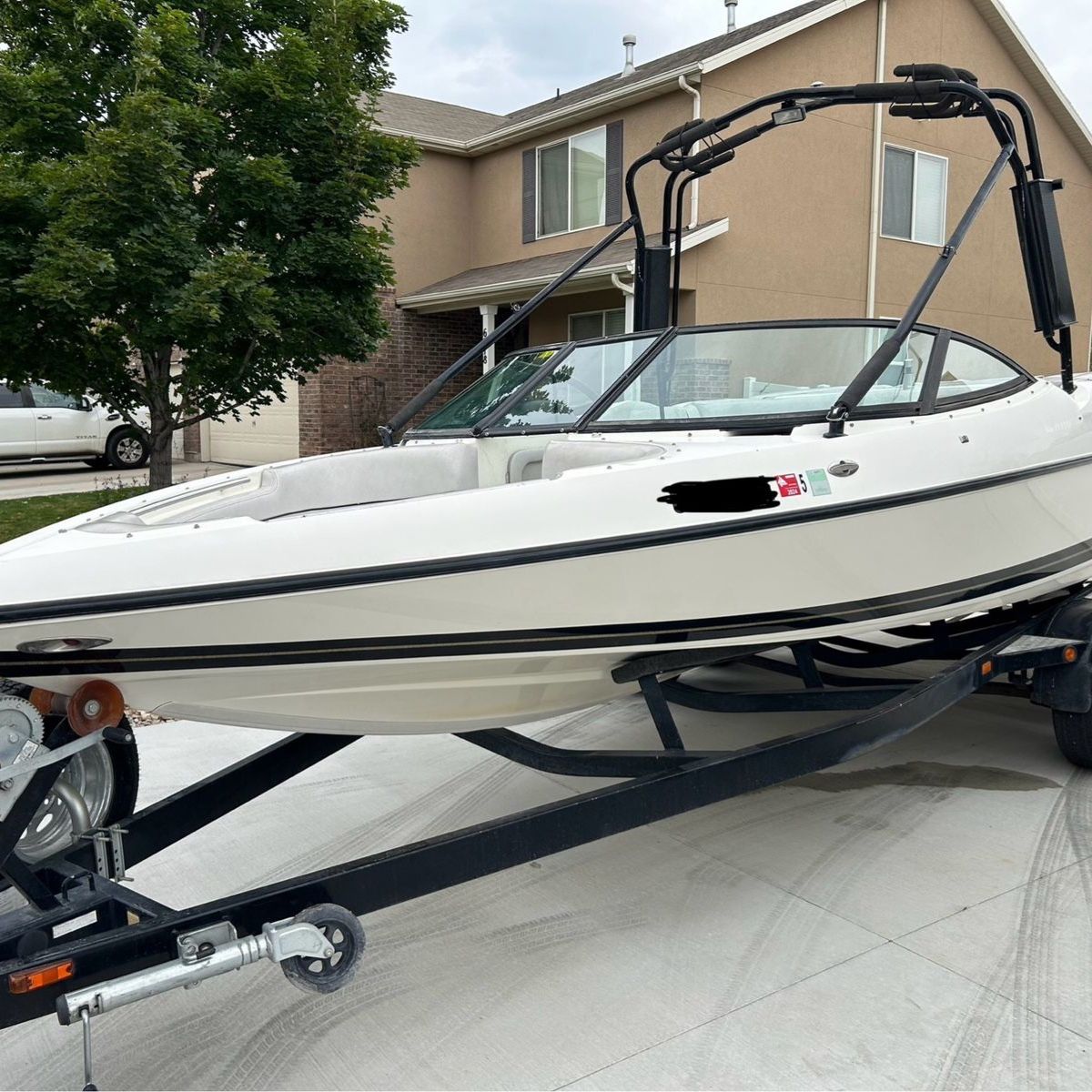 2002 Gekko G3 V-Drive Wakeboard Boat