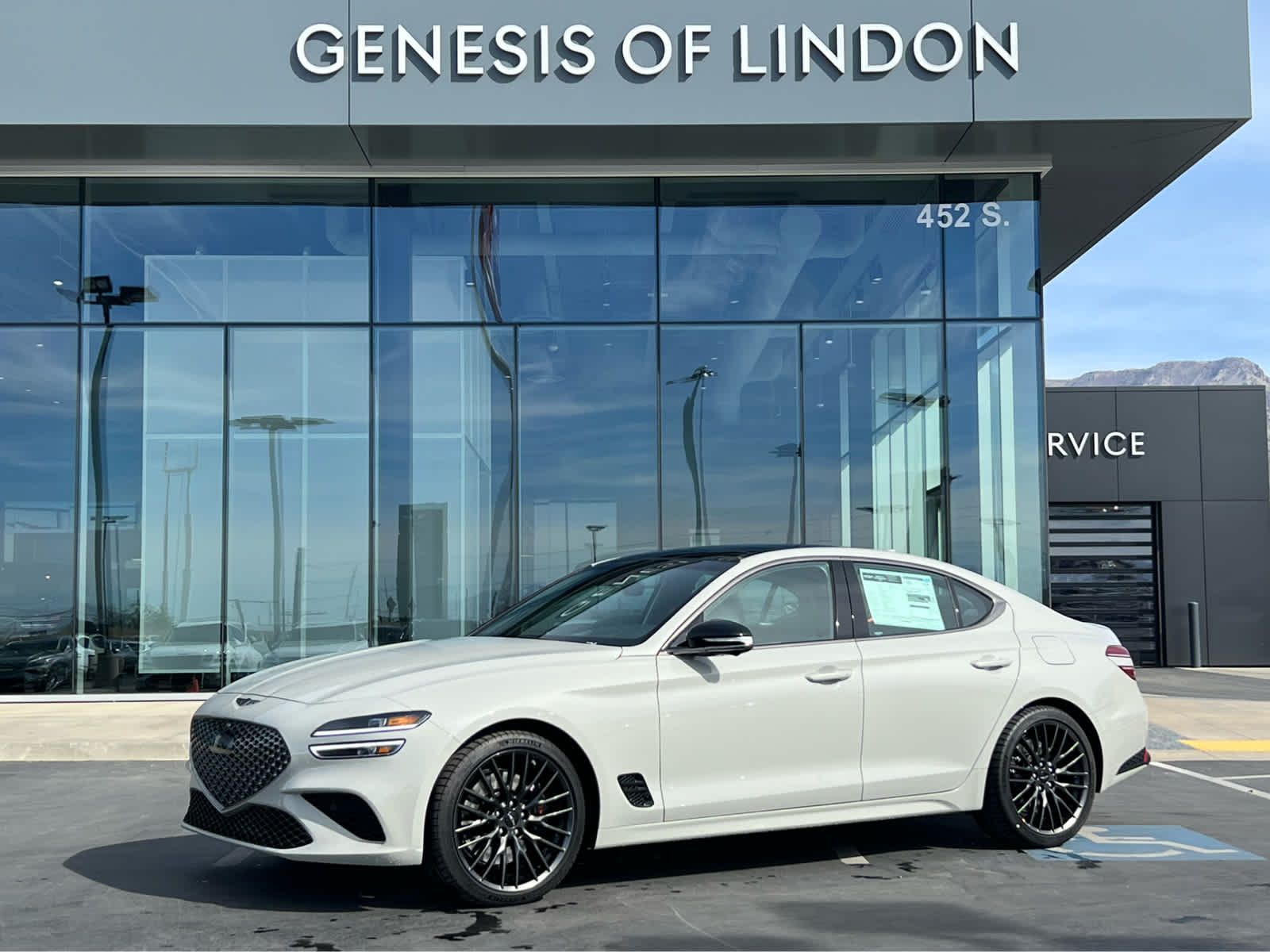 2026 Genesis G70 