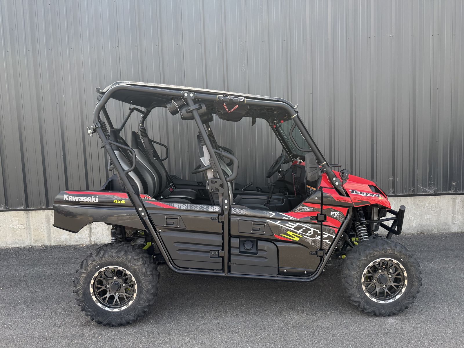 2023 Kawasaki Teryx4 S LE Camo Fragment Camo Gray