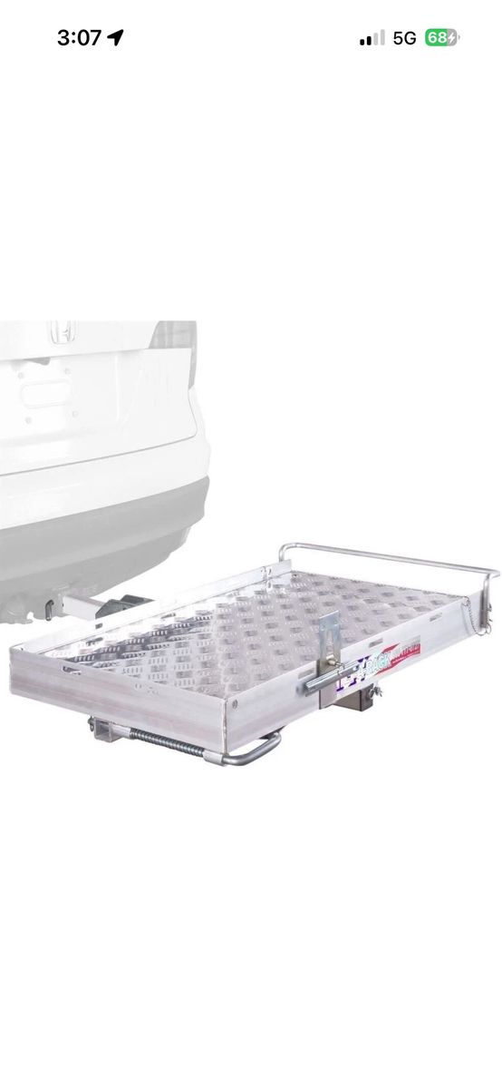 Hitch Cargo Wheelchair Carrier tilt-able for Loading