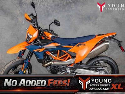 2026 KTM 690 SMC R