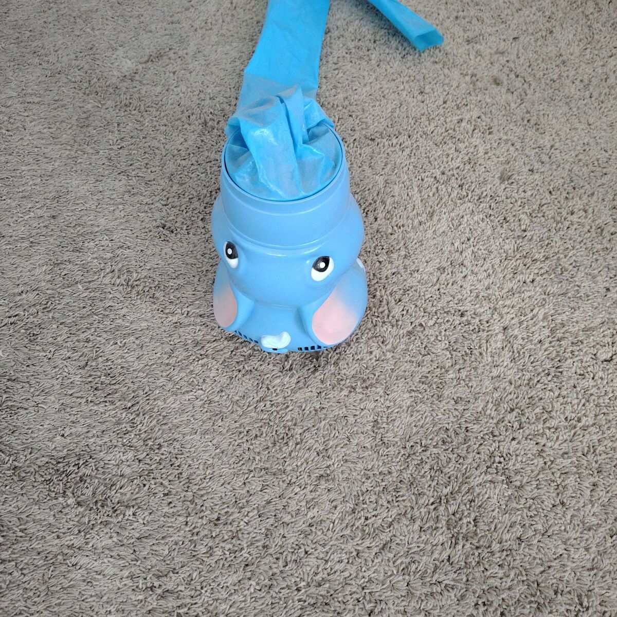 Elephant toy