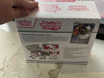 Pokemon TCG Scarlet & Violet White Flare Elite Trainer Box - Sealed Collectible Card Game