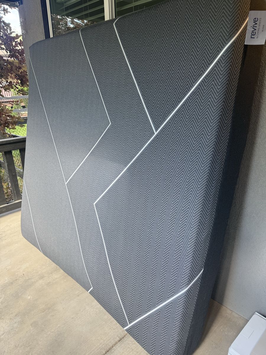 Revive by Living Spaces R1 Max King Mattress - Like New Condition