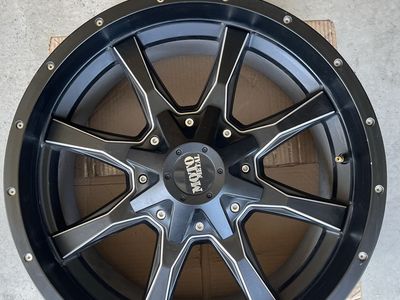 Moto Metal wheels