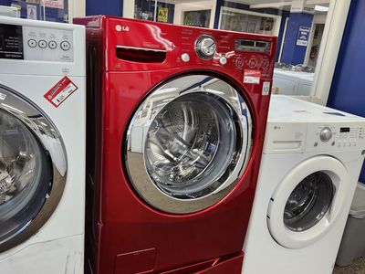 BEAUTIFUL LG STEAM RED FRONTLOAD WASHER! W-WARRANTY